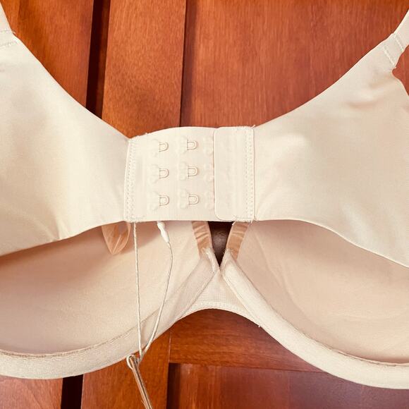 Skims Ultimate Push Up Plunge Bra Sand  Size 36D - Picture 5 of 8